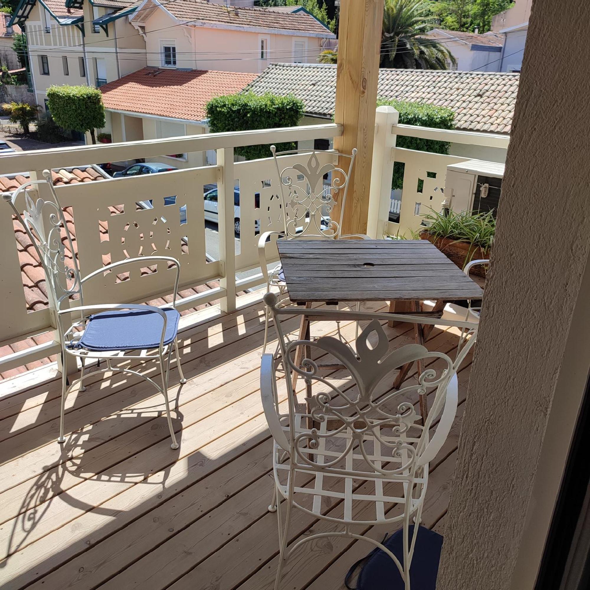 Appartement T5 110 M2 Climatise Neuf, A 3 Minutes Des Plages, Des Rues Pietonnes Arcachón Exterior foto